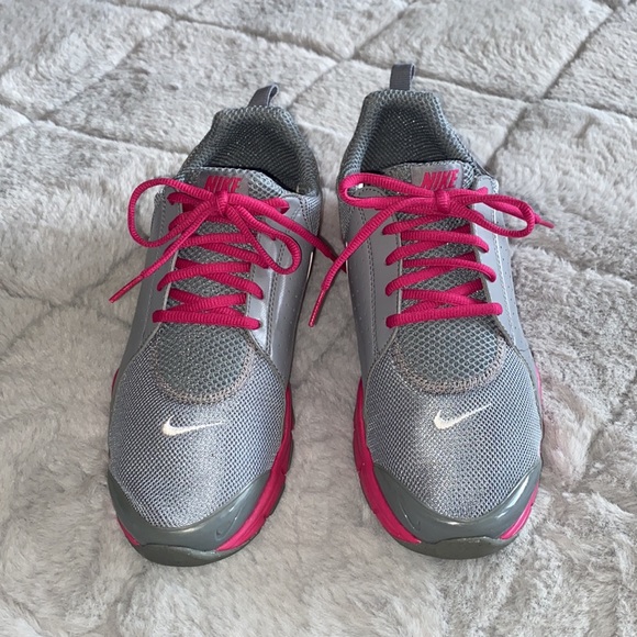 Women’s Nike In Season Training Shoes - Picture 2 of 9